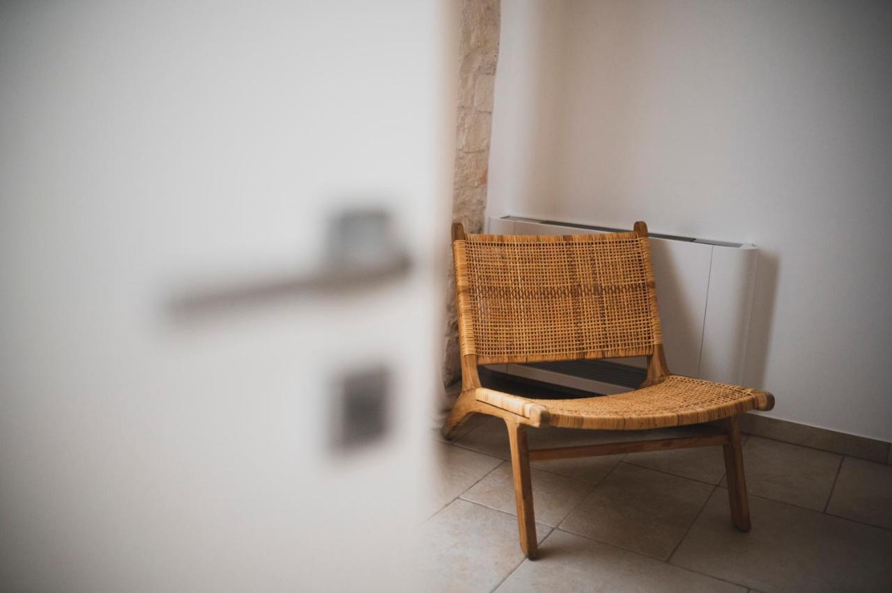 Dimorae Cama Guest House Cisternino Bagian luar foto