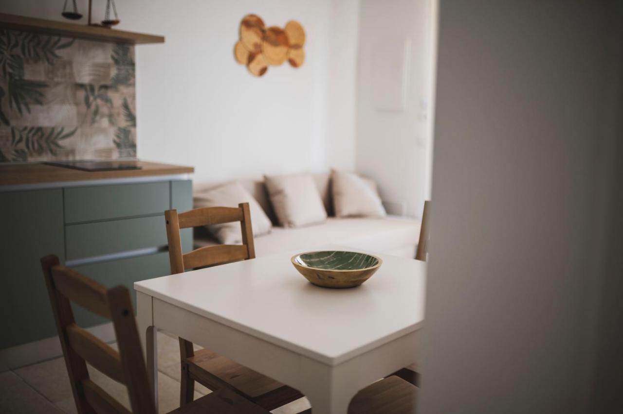 Dimorae Cama Guest House Cisternino Bagian luar foto